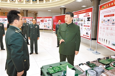 习近平在视察陆军军医大学时强调——面向战场面向部队面向未来 努力建设世界一流军医大学